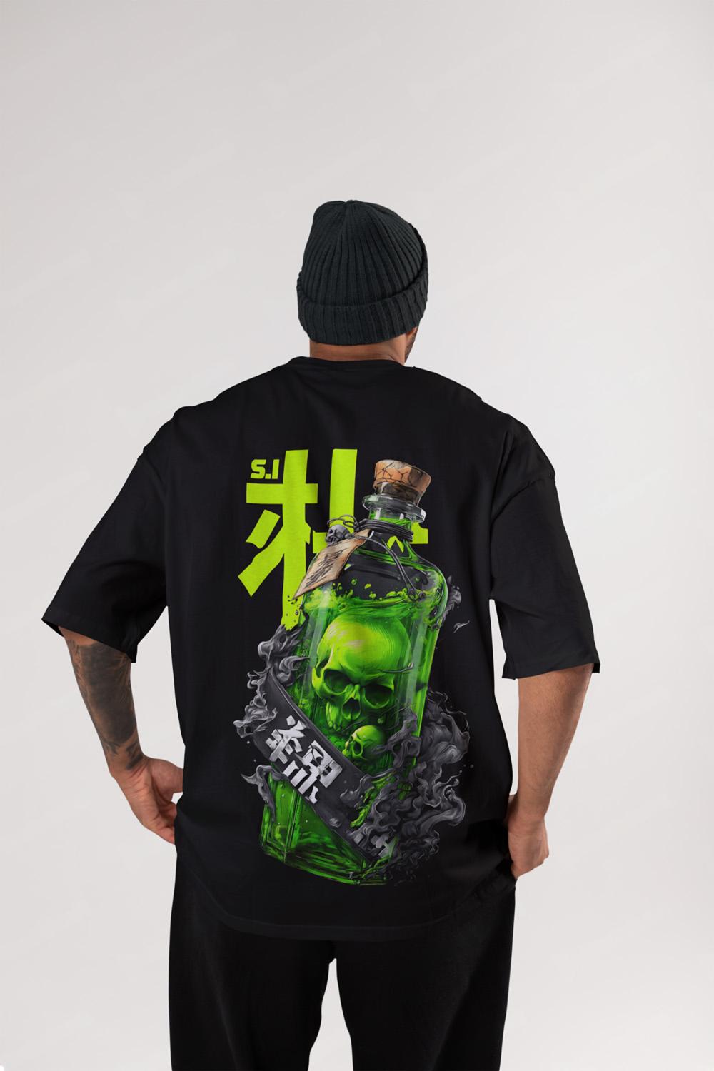 TOXIC Oversized Graphic T-Shirt