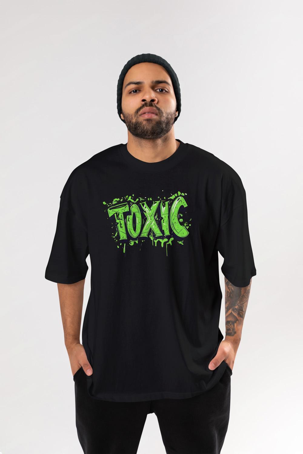TOXIC Oversized Graphic T-Shirt